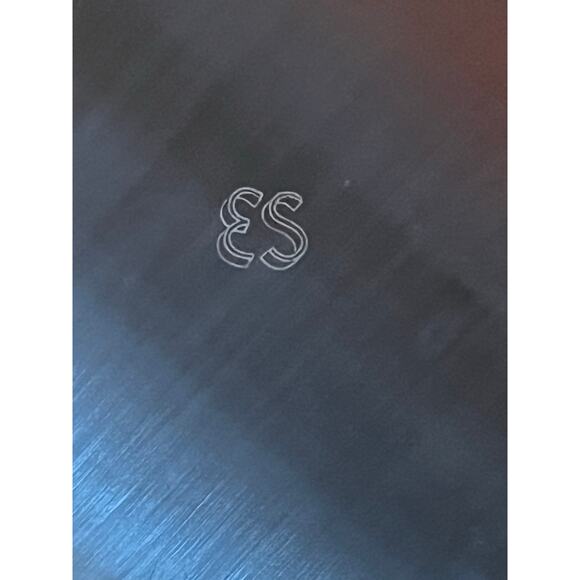 Embossed metal decorative platter 24" round with etched horse head - Picture 4 of 5